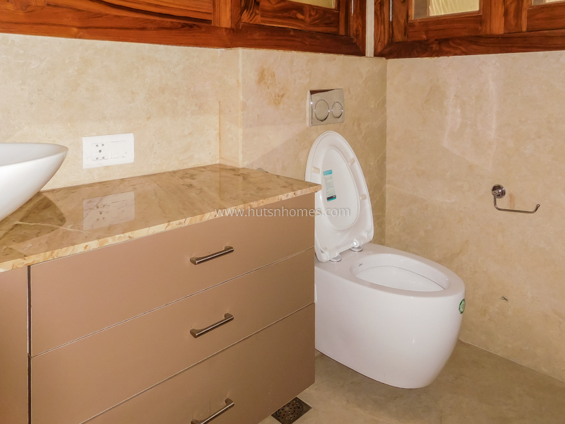3 BHK Flat For Rent in Kailash Colony
