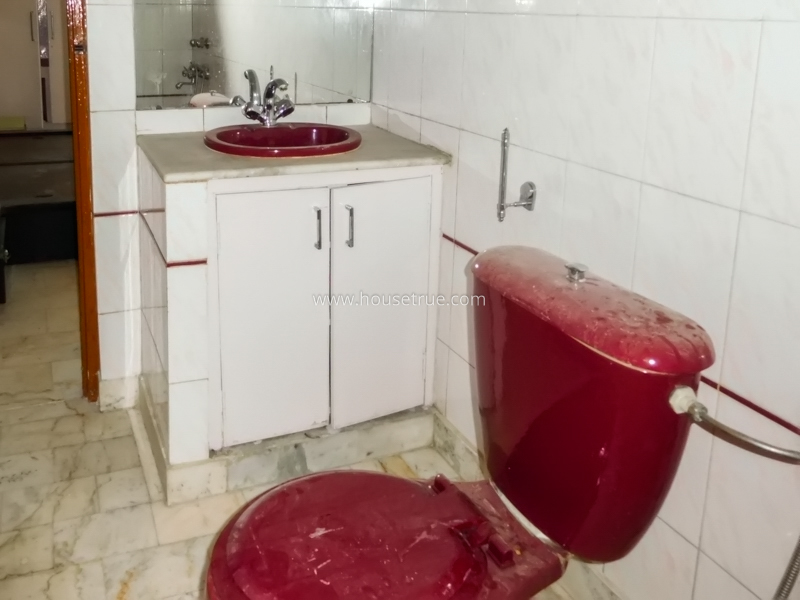 3 BHK Flat For Rent in Vasant Vihar