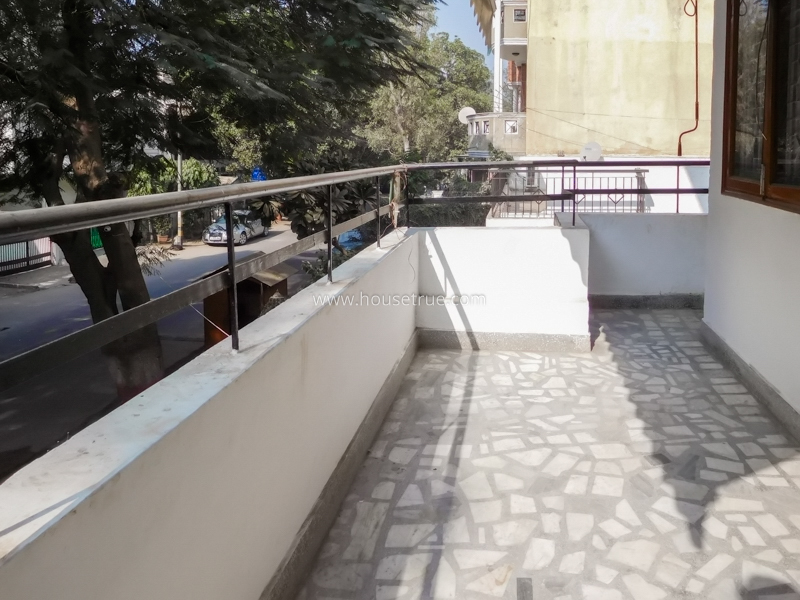 3 BHK Flat For Rent in Vasant Vihar