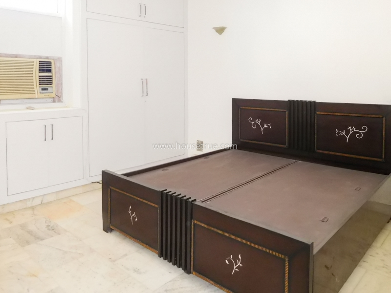 3 BHK Flat For Rent in Vasant Vihar