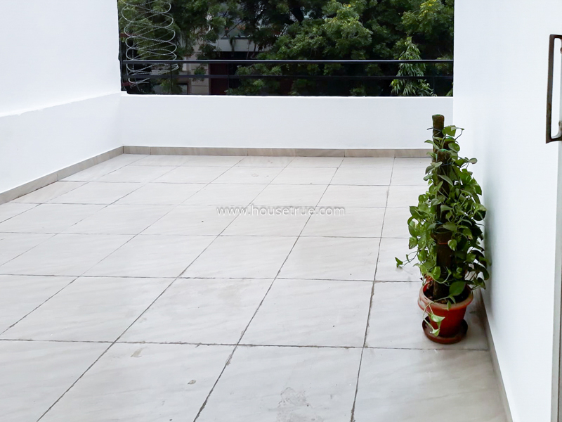 2 BHK Flat For Rent in Vasant Vihar