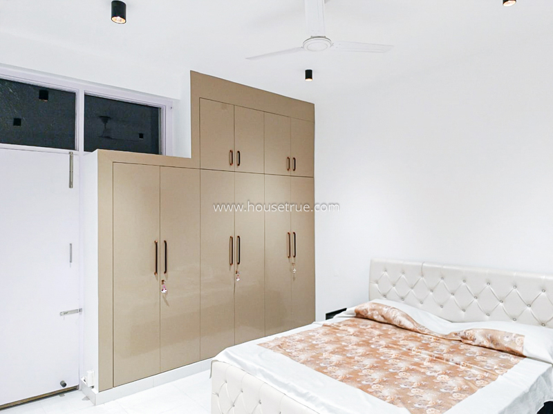 2 BHK Flat For Rent in Vasant Vihar