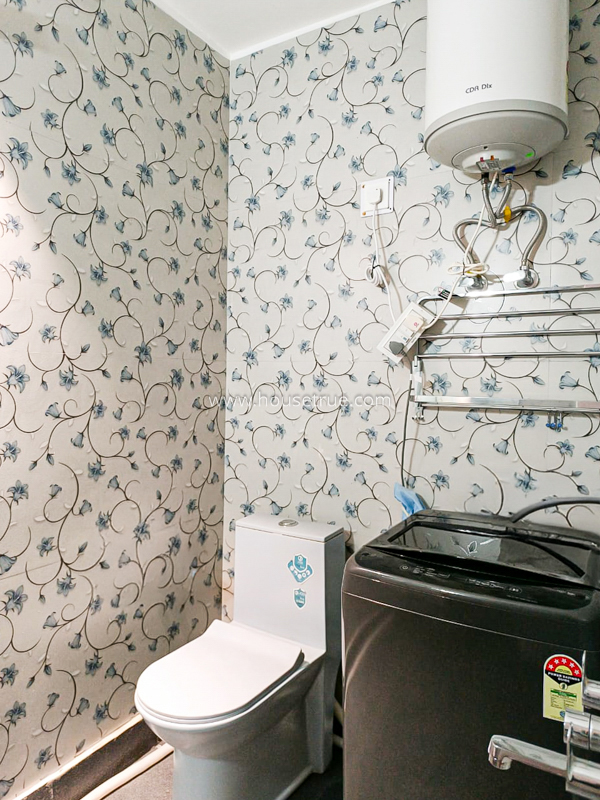 2 BHK Flat For Rent in Vasant Vihar