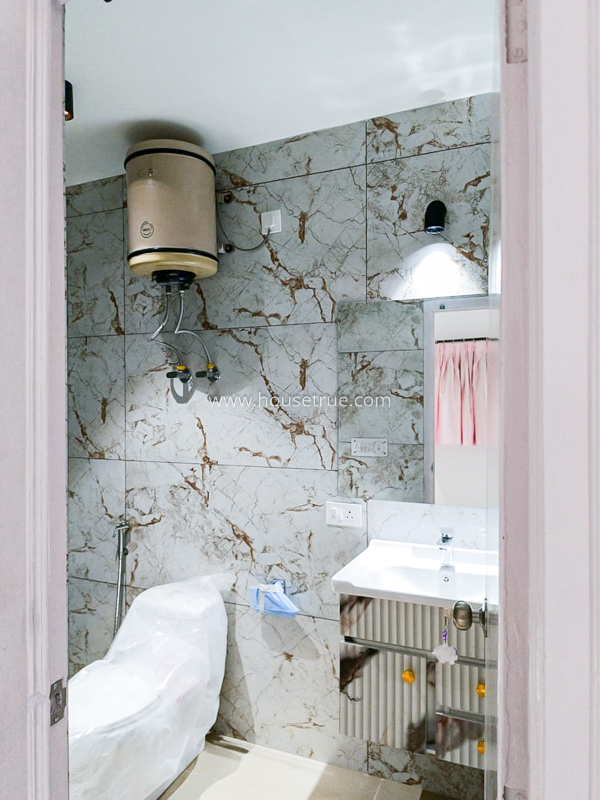 2 BHK Flat For Rent in Vasant Vihar