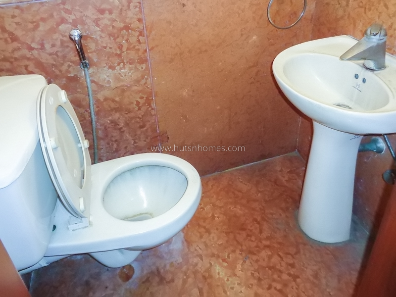 4 BHK Flat For Rent in Vasant Vihar