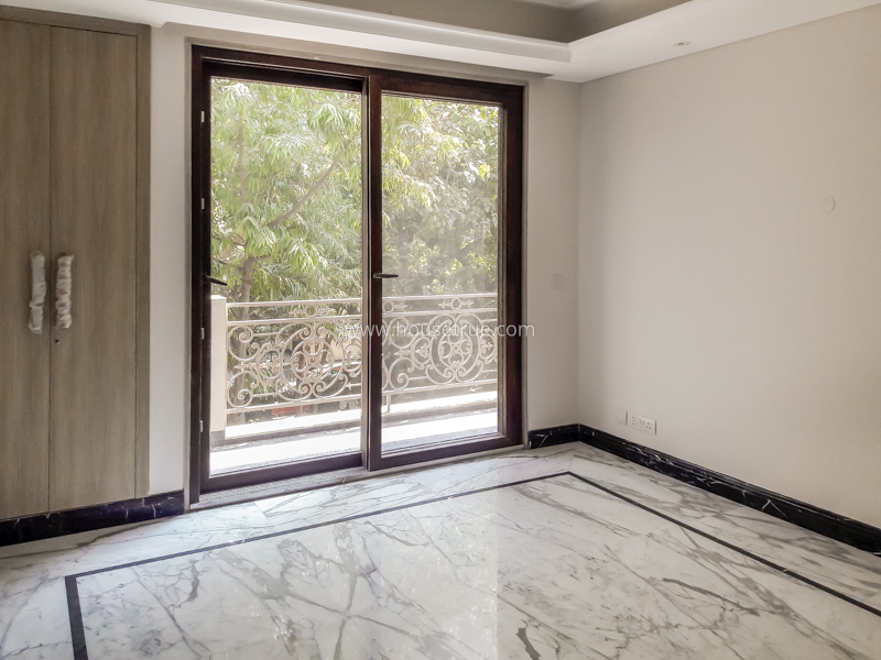 4 BHK Flat For Rent in Vasant Vihar