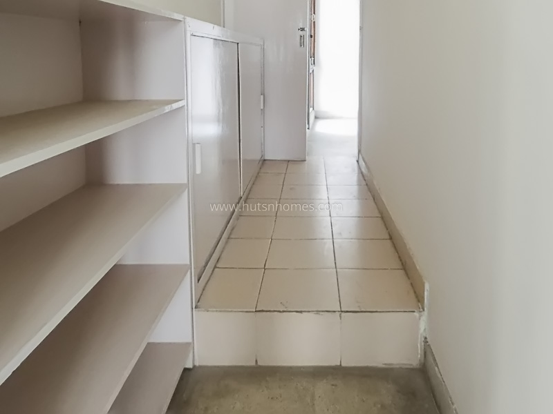 3 BHK Flat For Rent in Defence Colony