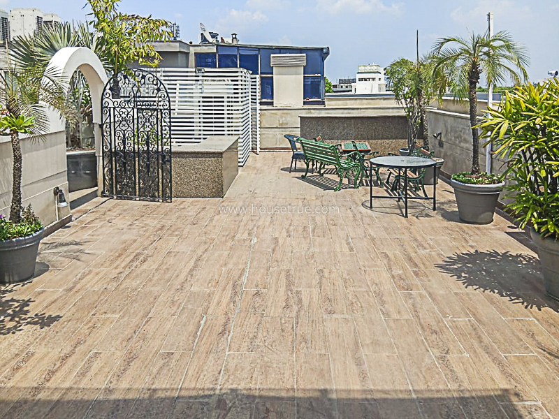 4 BHK Builder Floor For Rent in West End Colony