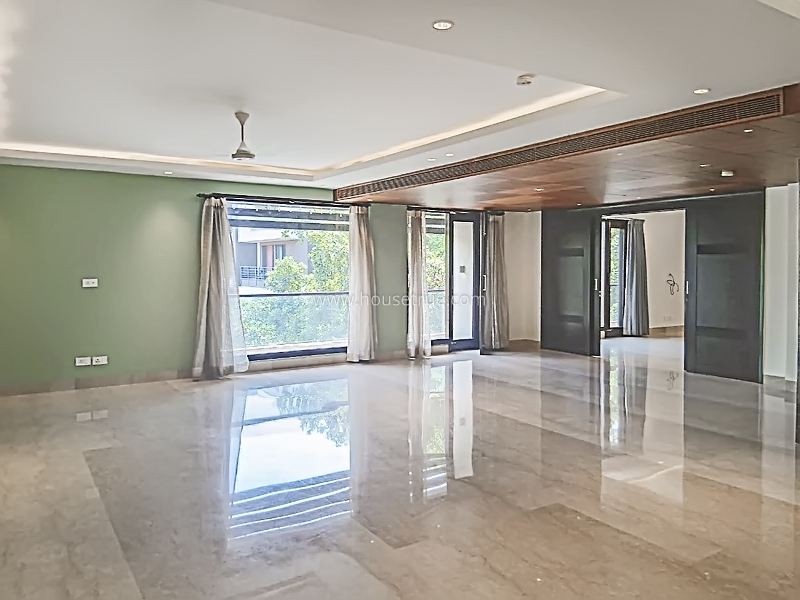 4 BHK Builder Floor For Rent in West End Colony