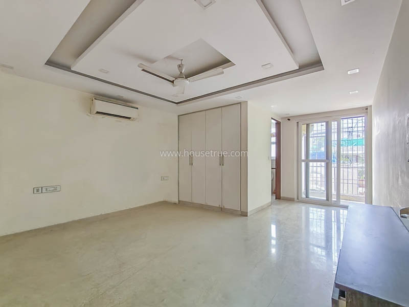 3 BHK Flat For Rent in South Extension 2