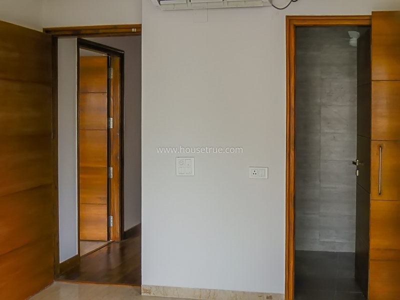 3 BHK Builder Floor For Rent in Nizamuddin East