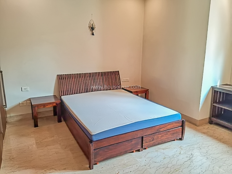 3 BHK Builder Floor For Rent in Defence Colony