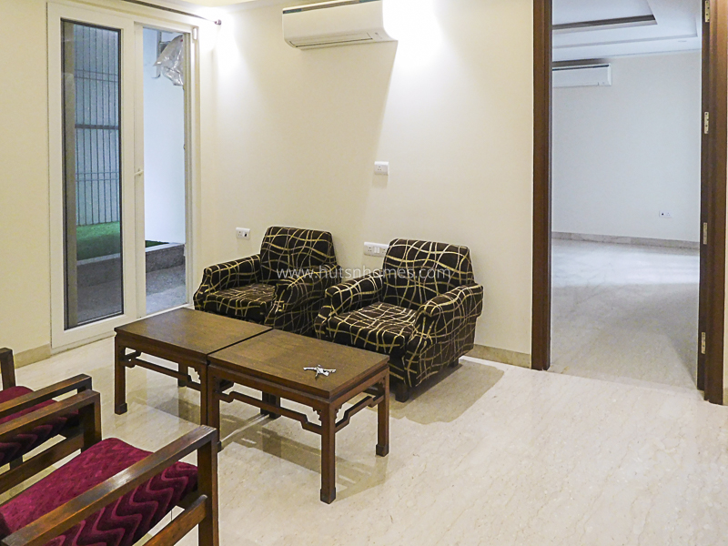 4 BHK Flat For Rent in Defence Colony