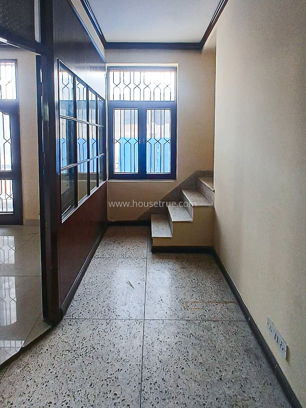 4 BHK Duplex For Rent in Gitanjali Enclave