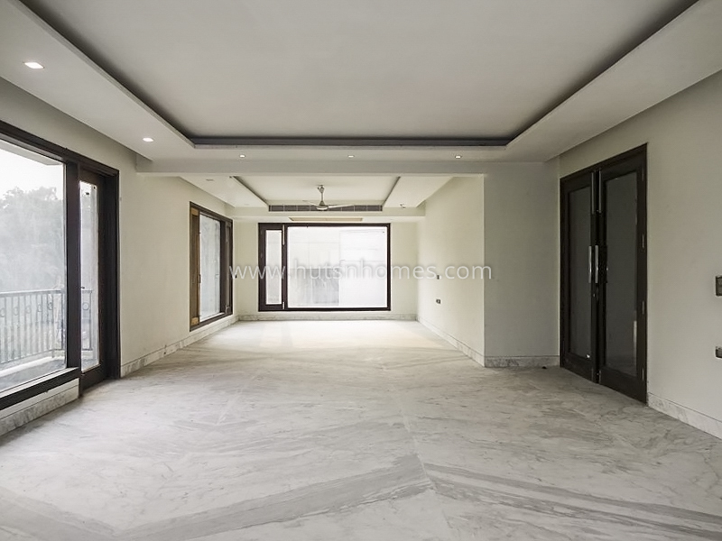 5 BHK Flat For Sale in Panchsheel Park