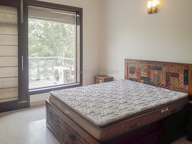 3 BHK Flat For Rent in Vasant Vihar