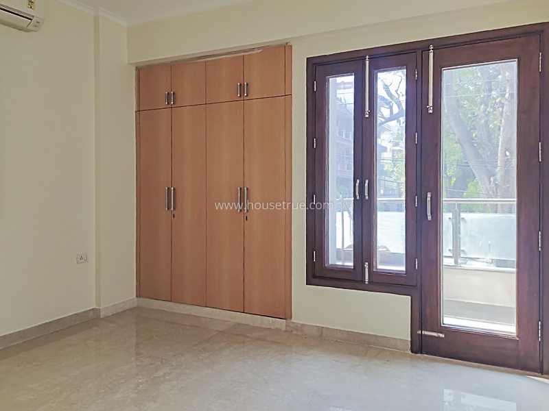 3 BHK Flat For Rent in Safdarjung Enclave