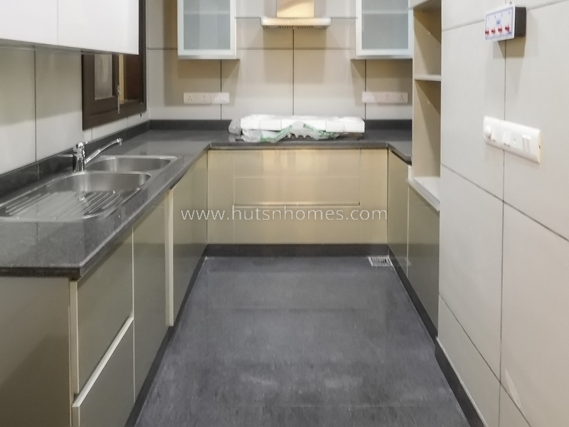 3 BHK Builder Floor For Rent in Safdarjung Enclave
