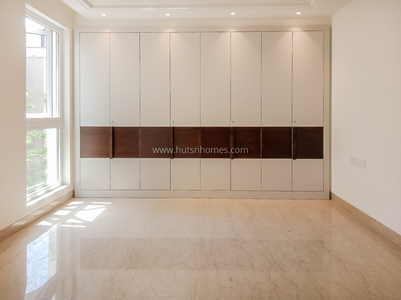 3 BHK Builder Floor For Rent in Vasant Vihar