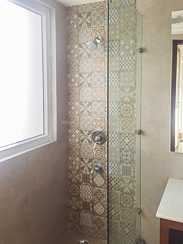 4 BHK Flat For Rent in Safdarjung Enclave