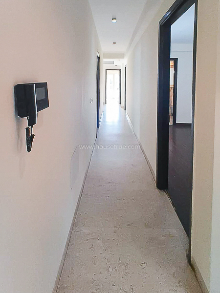 4 BHK Flat For Rent in New Friends Colony