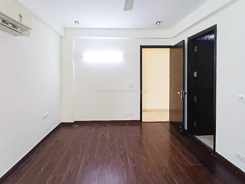 4 BHK Flat For Rent in New Friends Colony