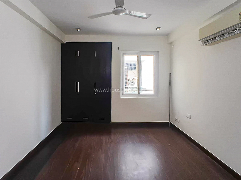 4 BHK Flat For Rent in New Friends Colony