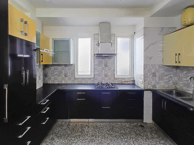 4 BHK Flat For Rent in New Friends Colony
