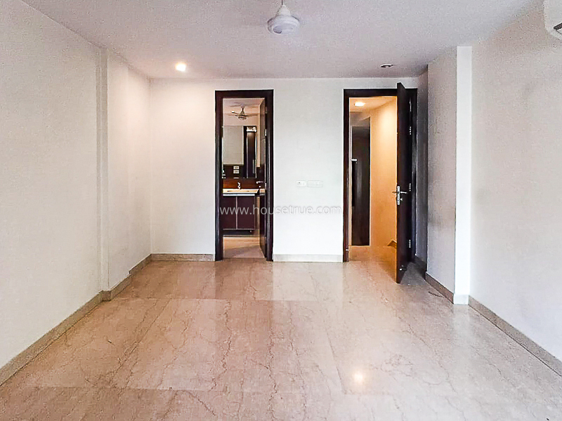 4 BHK Flat For Rent in New Friends Colony