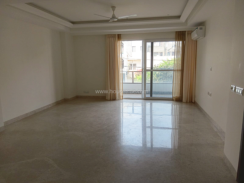 3 BHK Flat For Rent in Defence Colony