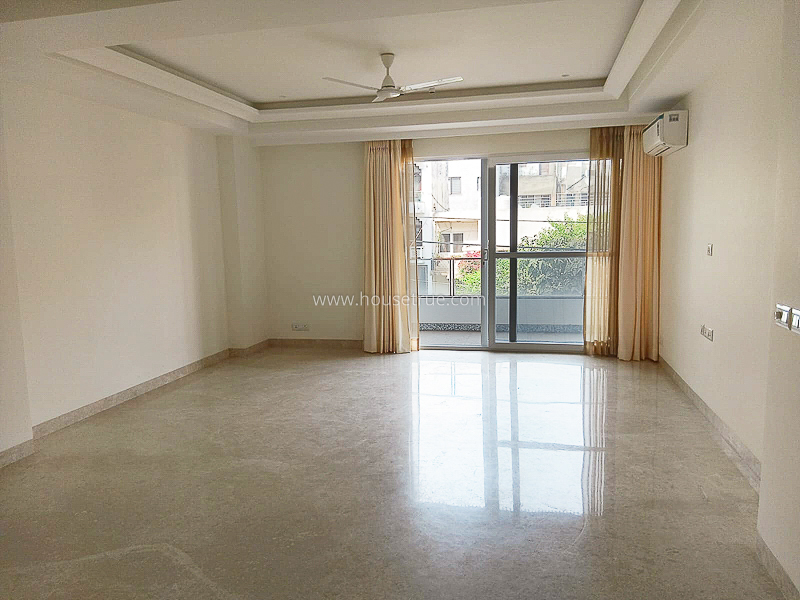 3 BHK Flat For Rent in Defence Colony