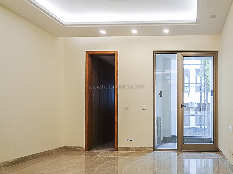 4 BHK Builder Floor For Rent in Vasant Vihar