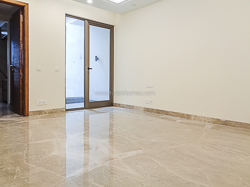 4 BHK Builder Floor For Rent in Vasant Vihar