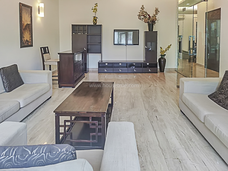 3 BHK Flat For Rent in Defence Colony