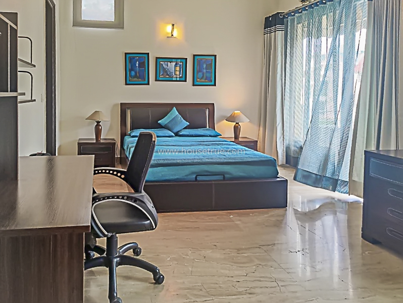 3 BHK Flat For Rent in Defence Colony
