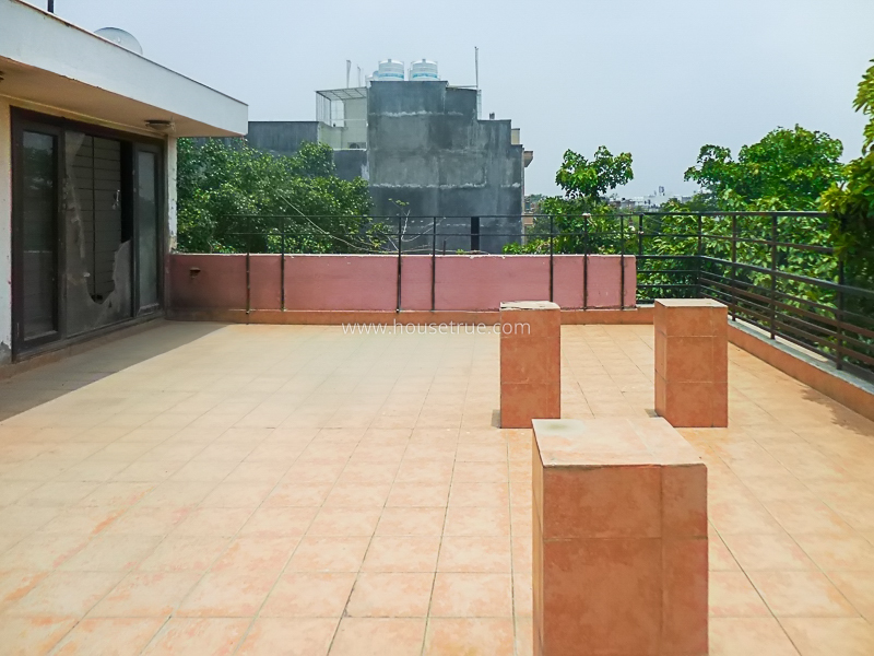 9 BHK House For Rent in Safdarjung Enclave