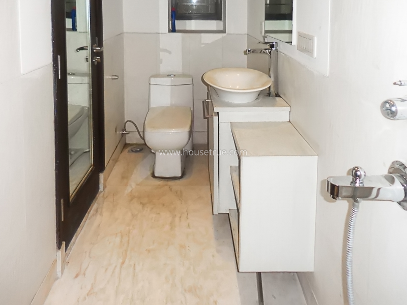 9 BHK House For Rent in Safdarjung Enclave