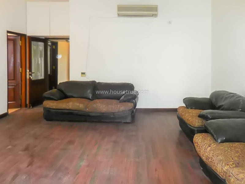 9 BHK House For Rent in Safdarjung Enclave