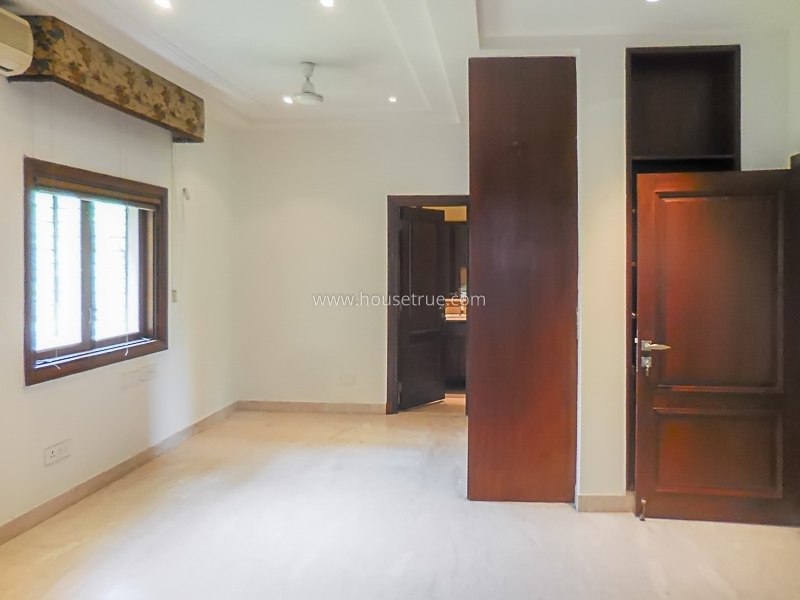 9 BHK House For Rent in Safdarjung Enclave