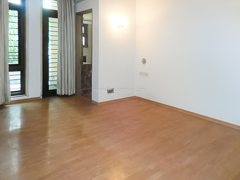 9 BHK House For Rent in Safdarjung Enclave