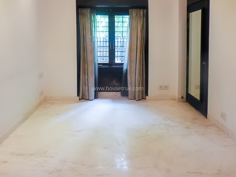 9 BHK House For Rent in Safdarjung Enclave