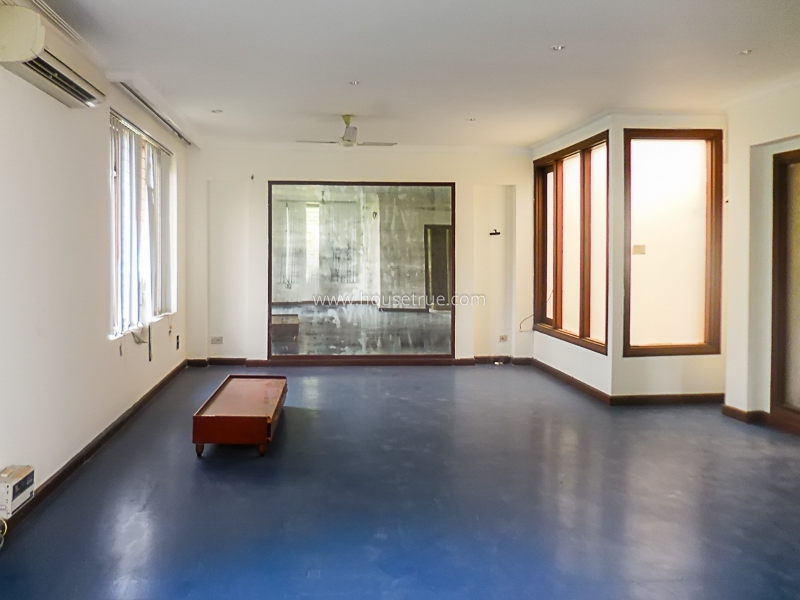 9 BHK House For Rent in Safdarjung Enclave
