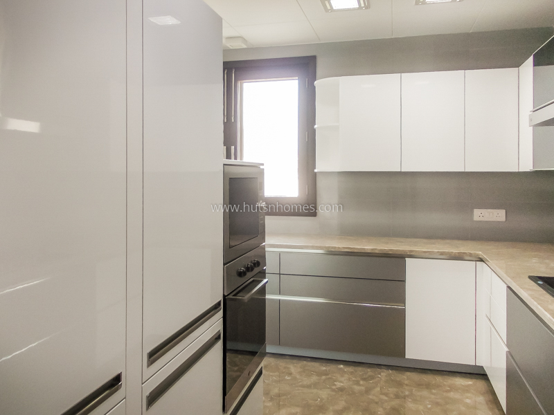 4 BHK Flat For Rent in Vasant Vihar