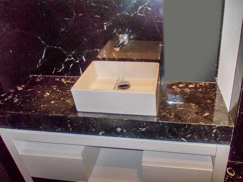 4 BHK Flat For Rent in Vasant Vihar