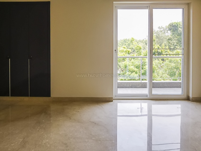 3 BHK Flat For Rent in Safdarjung Enclave