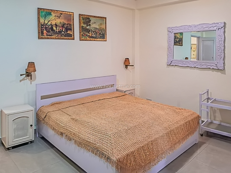 2 BHK Flat For Rent in New Friends Colony