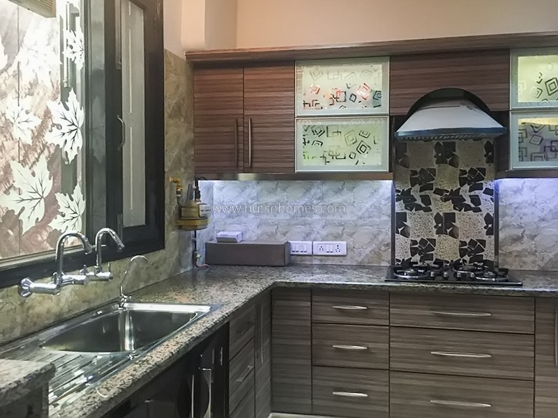 12 BHK Entire-Building For Rent in New Friends Colony