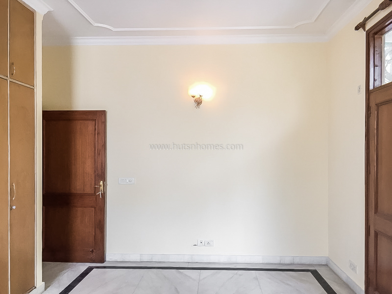 5 BHK Flat For Rent in Sarvodaya Enclave