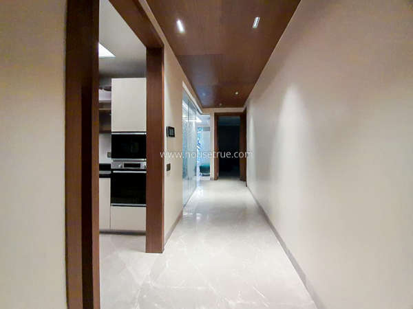 4 BHK Flat For Rent in Vasant Vihar