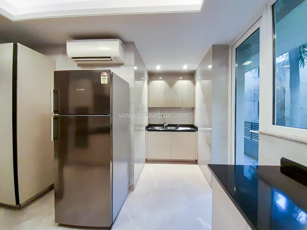4 BHK Flat For Rent in Vasant Vihar